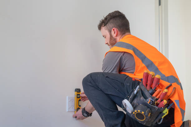 Best Licensed Electrician  in Cottonwood Shores, TX